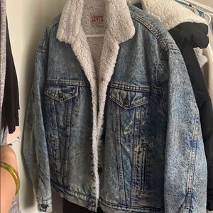 Levi’s Jean Jacket with Sherpa